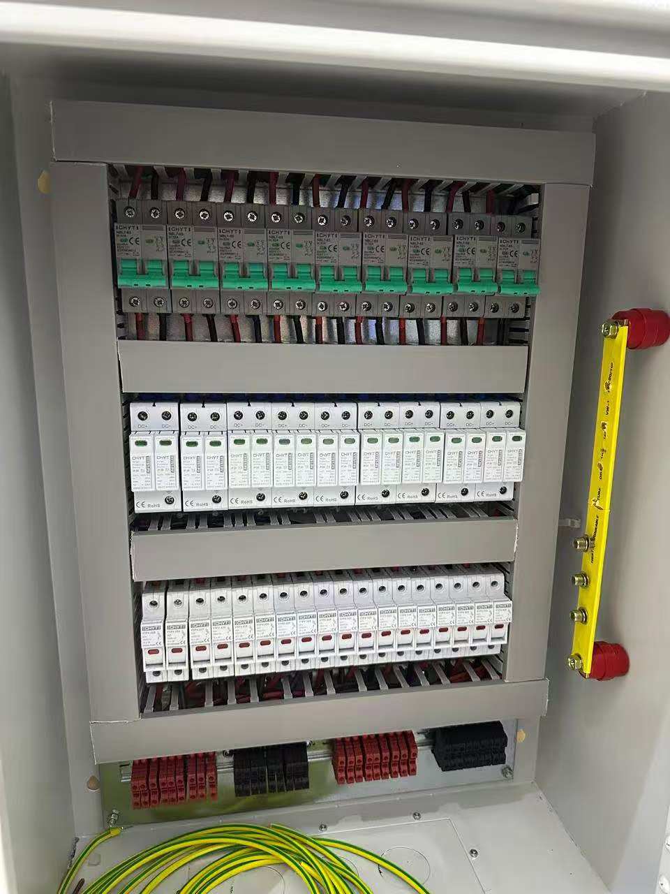 Installation picture sharing from a customer